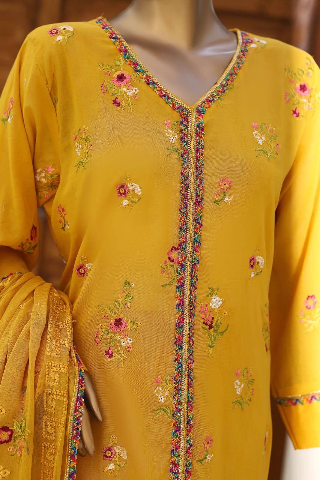 Pakistani Swiss Heavy Embroidery Chiffon Dress 2026 | ZUM ZUM